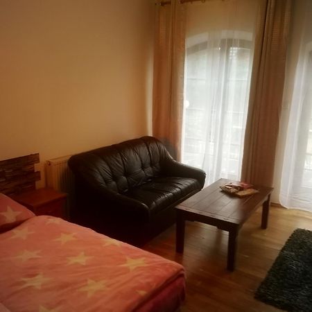 Villa Barrandov Pokoj 3 Прага Экстерьер фото